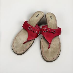 Bass Red Leather Thong Kitten Heel Sandals Women's Size 11M Made in Brazil